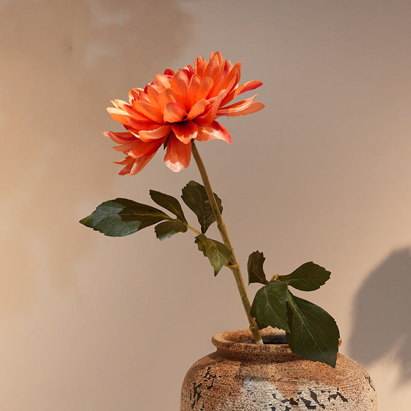 Artificial chrysanthemum stem with large silk flower head